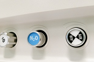 Nitrous oxide connections