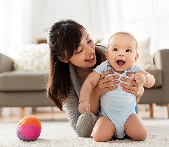 baby with two bottom teeth